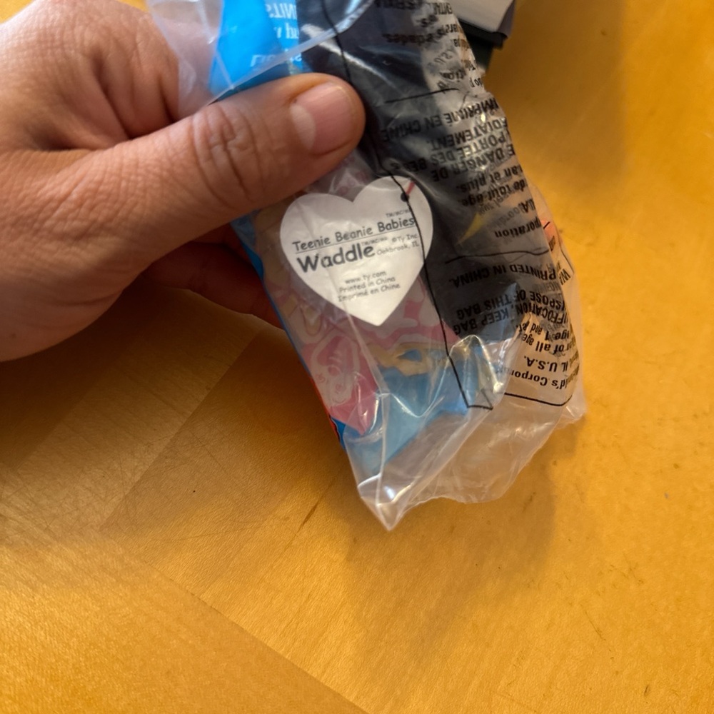 McDonald's Blue and Red Toy Packaging - Picture 3 of 6